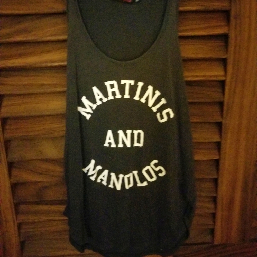 Martinis & Manolos tank top. Coolness from Ron Robinson LA boutique 👠 - Picture 5 of 7